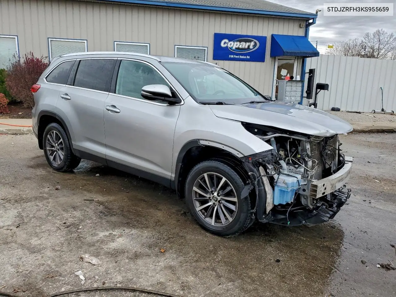 5TDJZRFH3KS955659 2019 Toyota Highlander Se