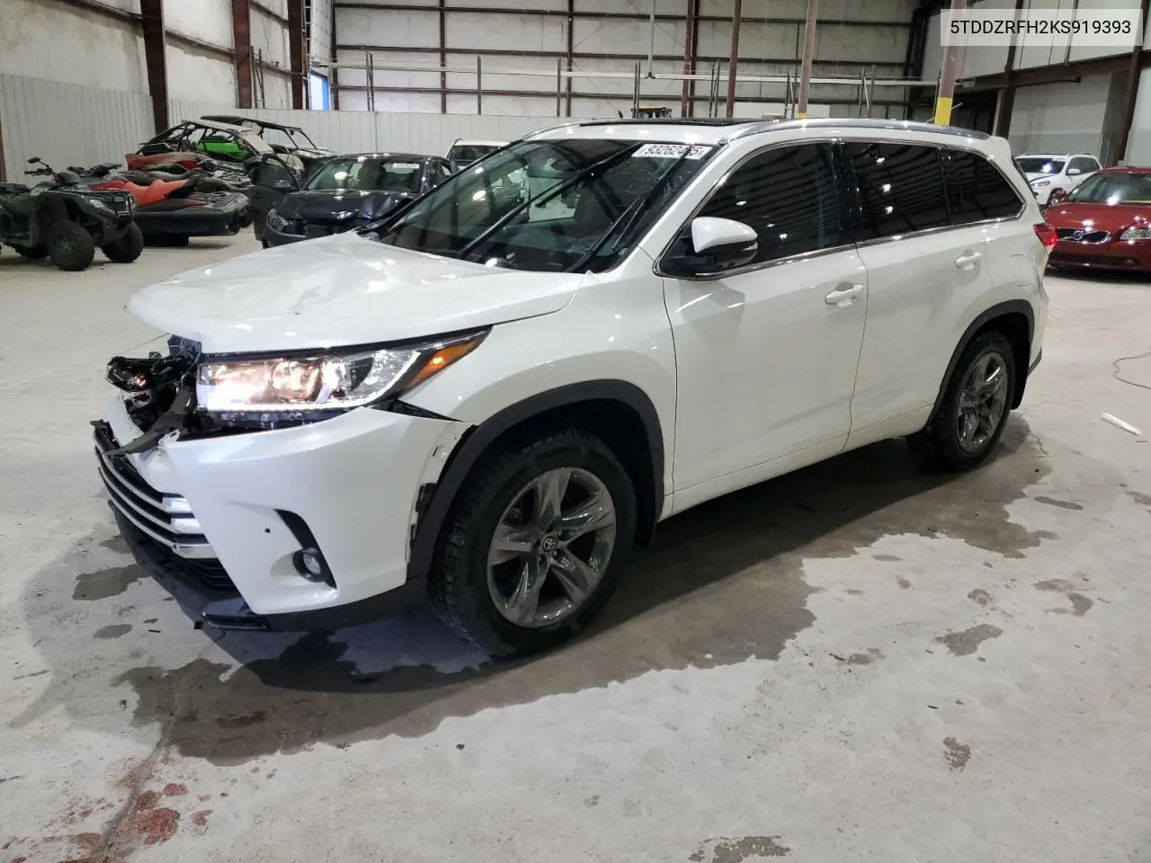 5TDDZRFH2KS919393 2019 Toyota Highlander Limited