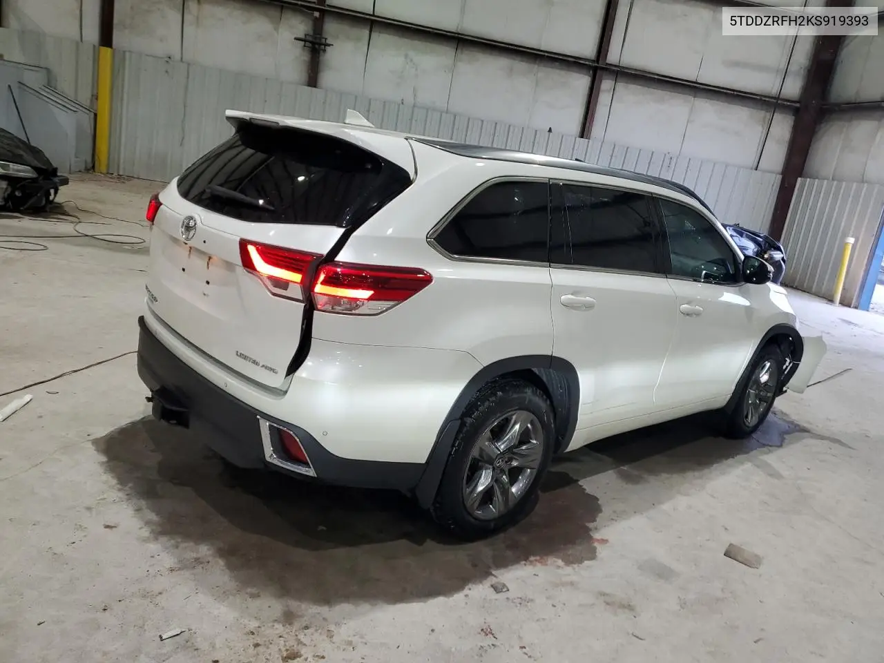 5TDDZRFH2KS919393 2019 Toyota Highlander Limited