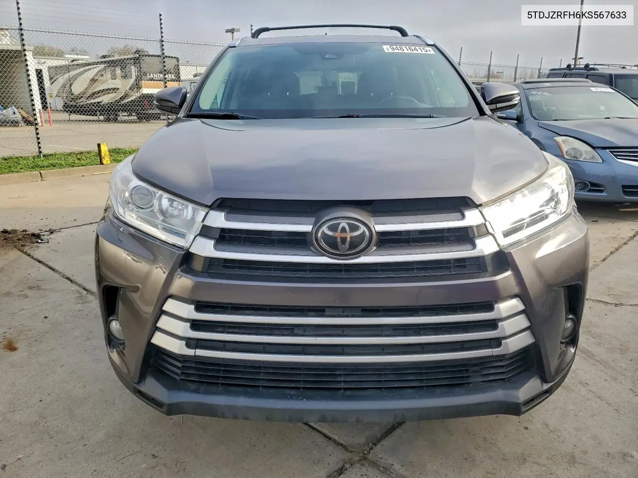 5TDJZRFH6KS567633 2019 Toyota Highlander Xle
