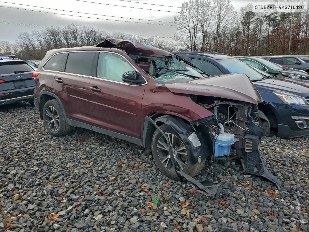 5TDBZRFH9KS710420 2019 Toyota Highlander Le