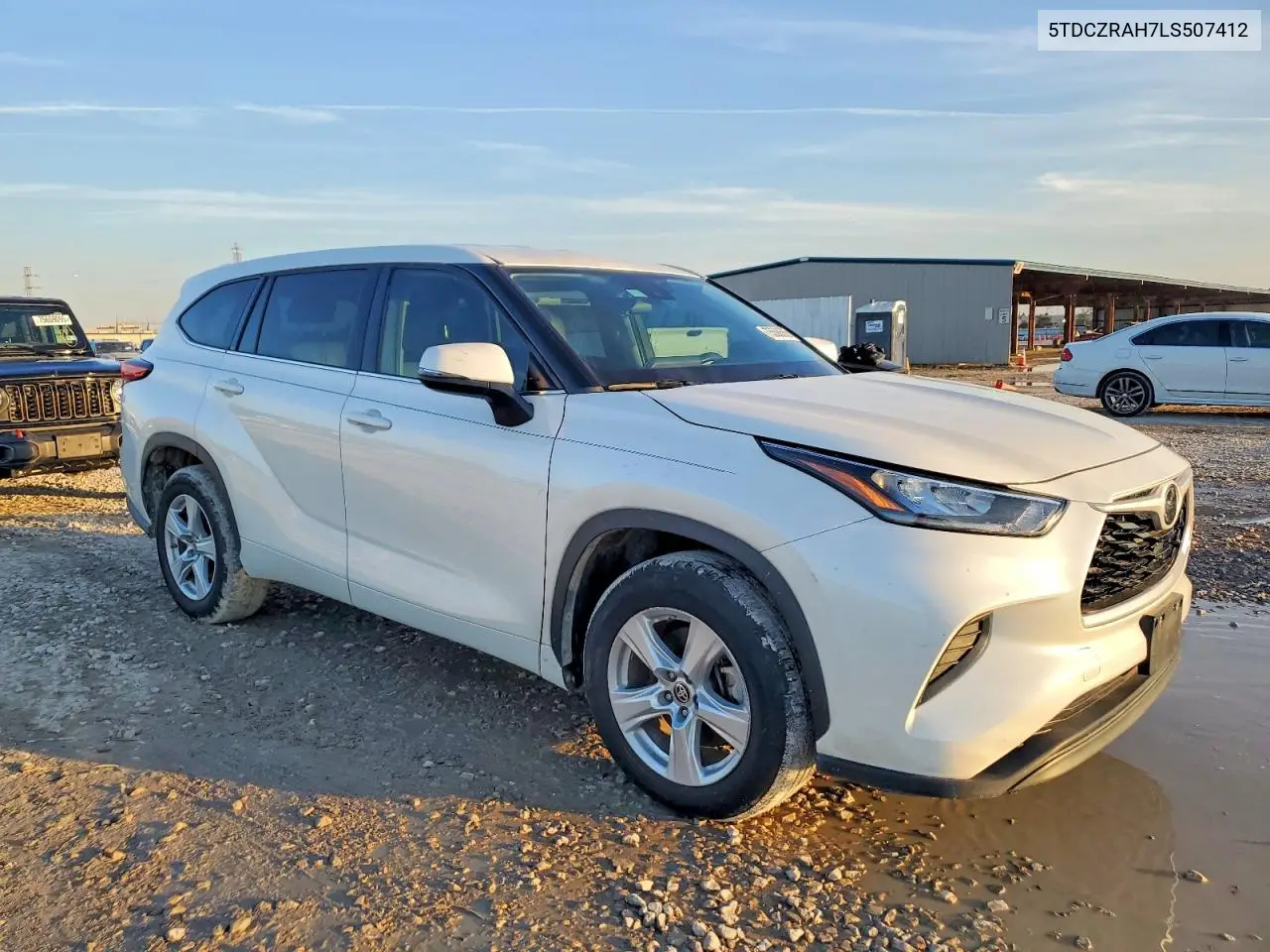 5TDCZRAH7LS507412 2020 Toyota Highlander L
