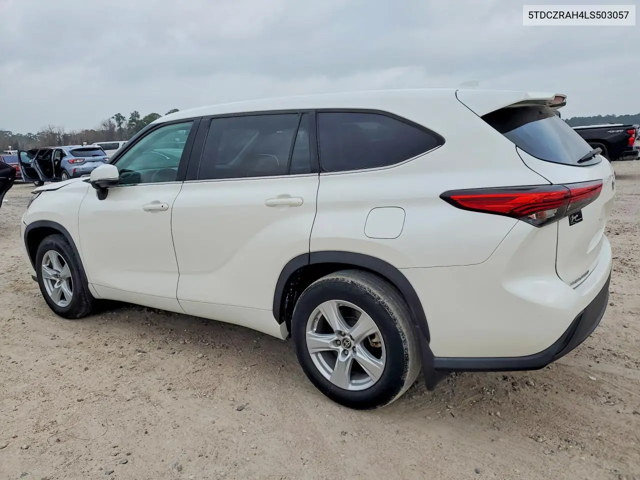 5TDCZRAH4LS503057 2020 Toyota Highlander L