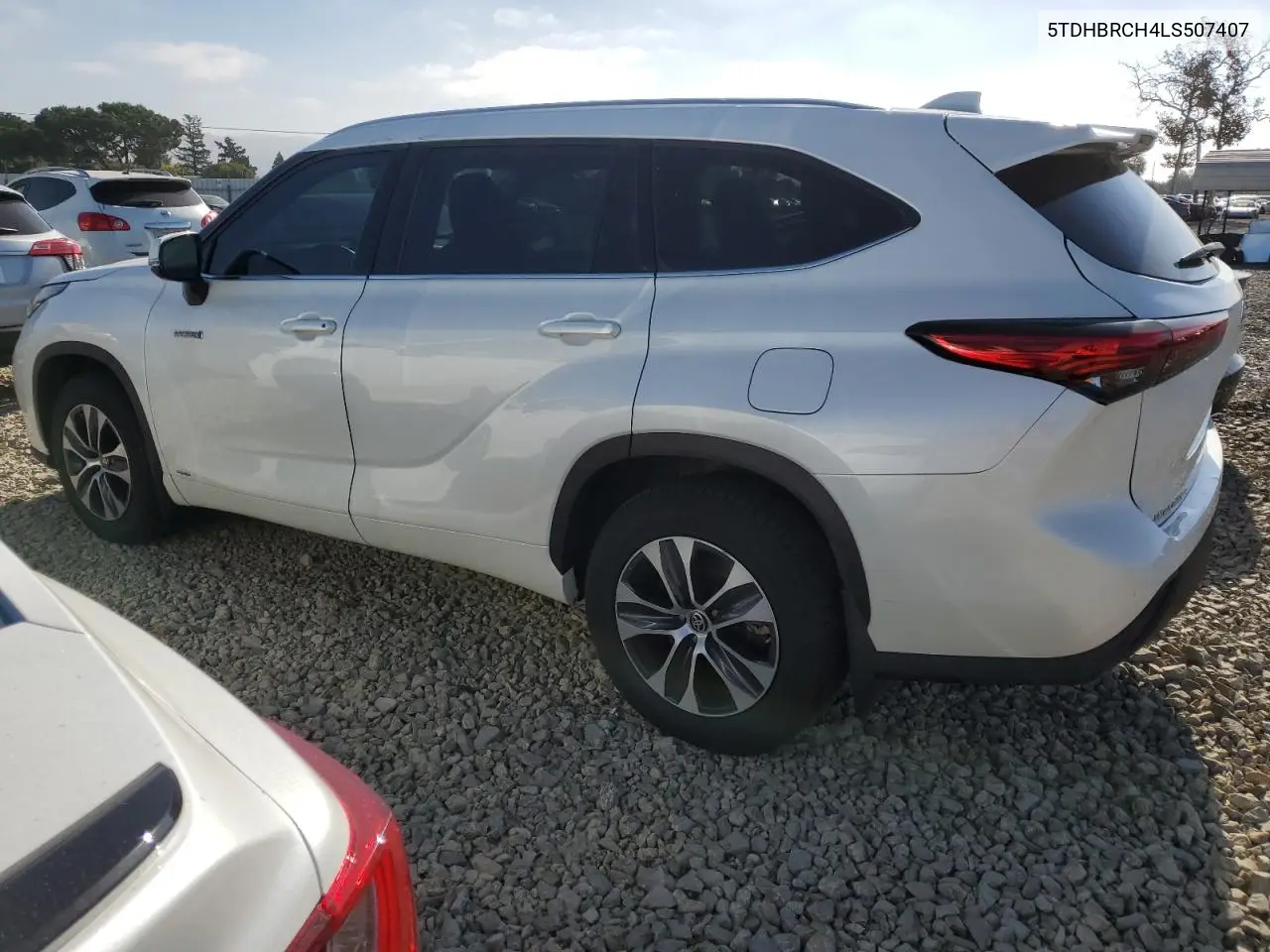 5TDHBRCH4LS507407 2020 Toyota Highlander Hybrid Xle