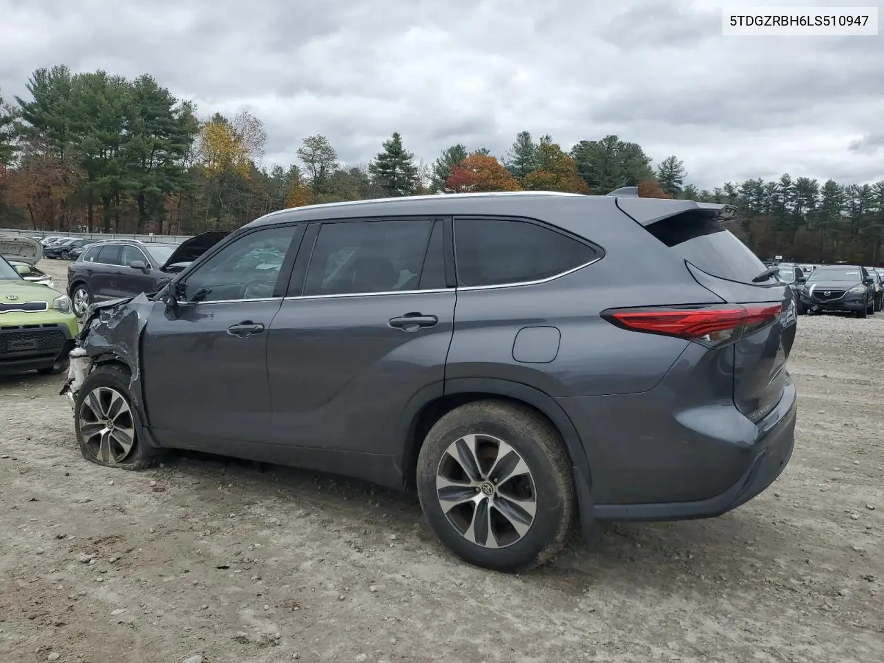 5TDGZRBH6LS510947 2020 Toyota Highlander Xle