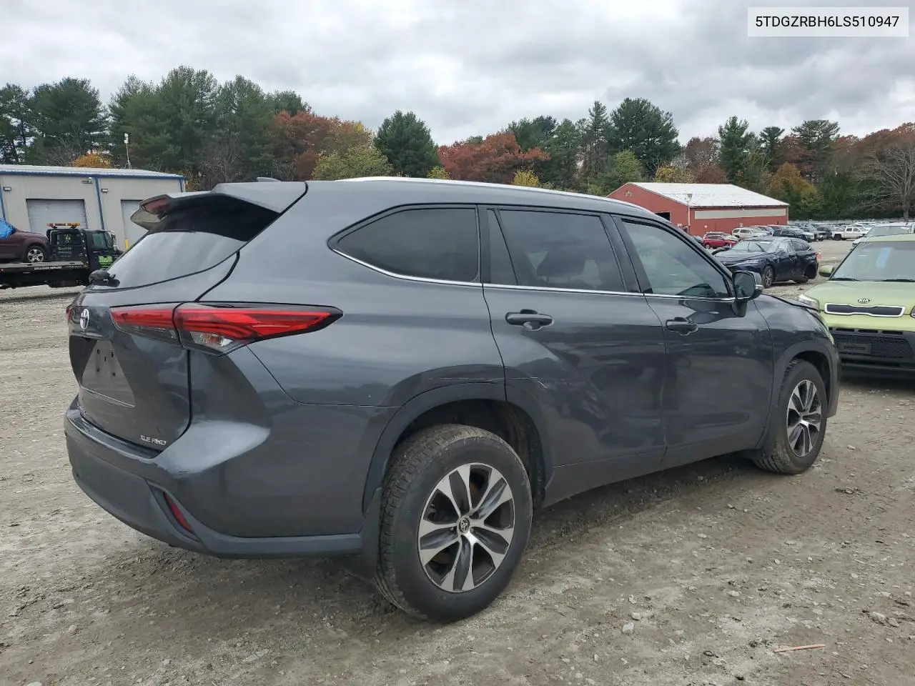 5TDGZRBH6LS510947 2020 Toyota Highlander Xle