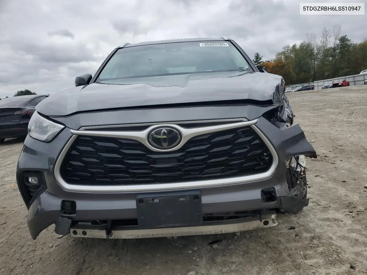 5TDGZRBH6LS510947 2020 Toyota Highlander Xle