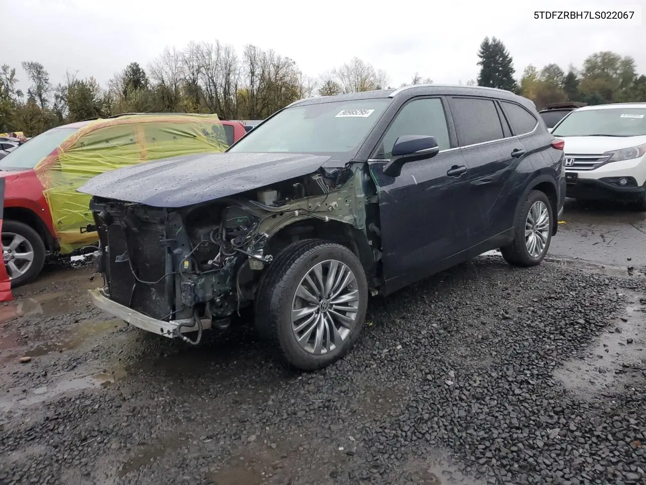 5TDFZRBH7LS022067 2020 Toyota Highlander Platinum