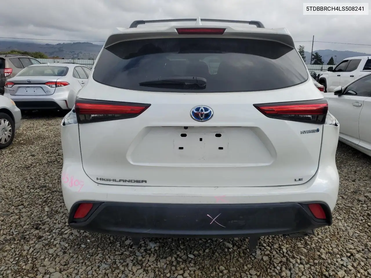 5TDBBRCH4LS508241 2020 Toyota Highlander Hybrid Le