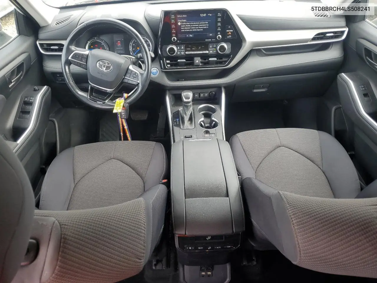 5TDBBRCH4LS508241 2020 Toyota Highlander Hybrid Le