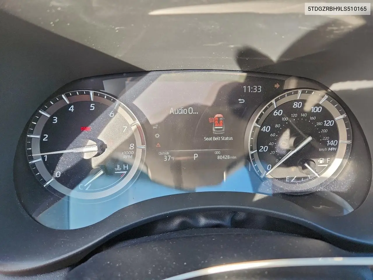 5TDGZRBH9LS510165 2020 Toyota Highlander Xle
