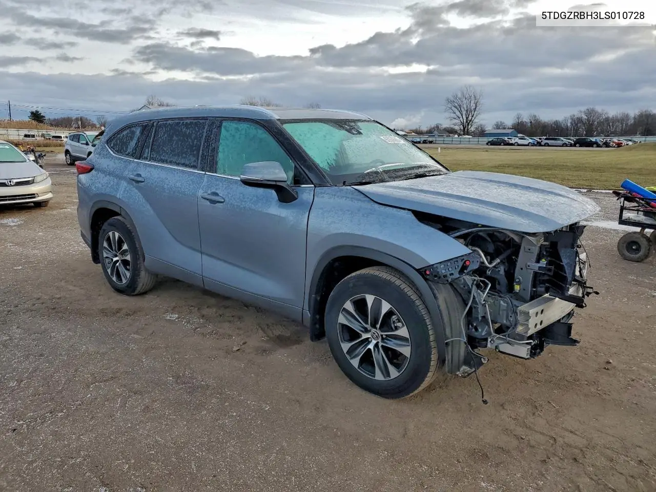 5TDGZRBH3LS010728 2020 Toyota Highlander Xle