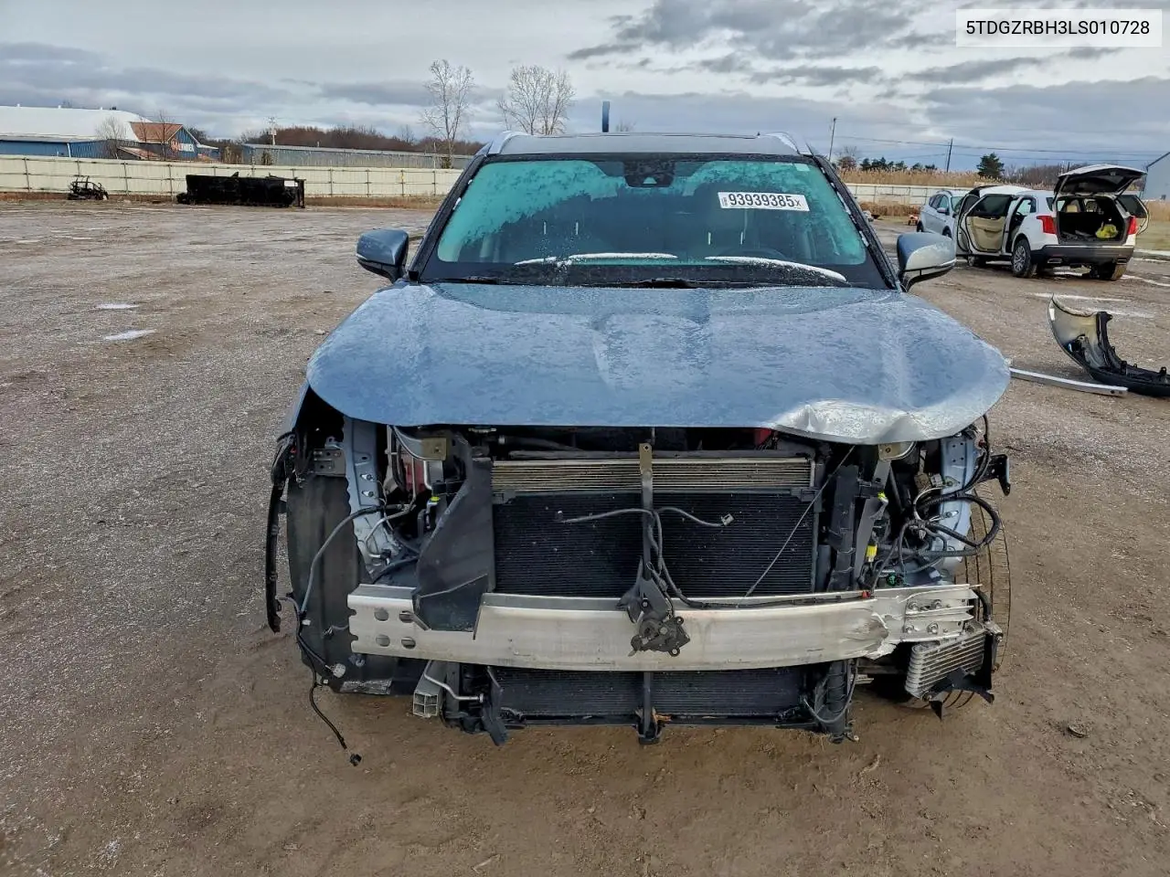 5TDGZRBH3LS010728 2020 Toyota Highlander Xle