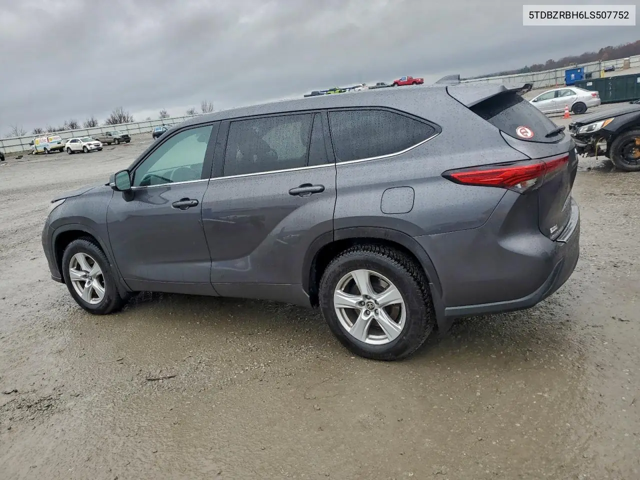 5TDBZRBH6LS507752 2020 Toyota Highlander L