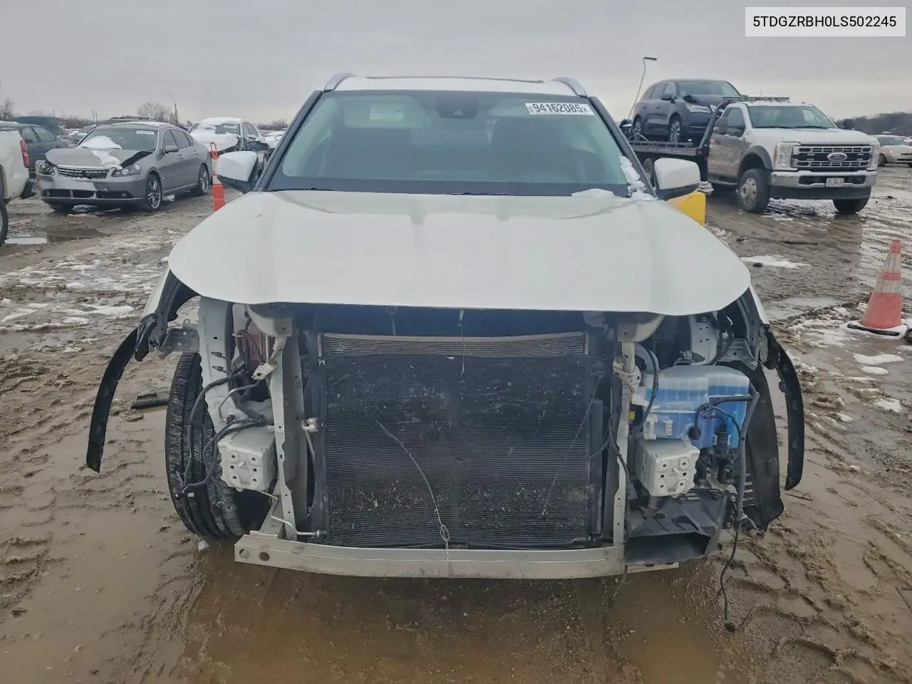 5TDGZRBH0LS502245 2020 Toyota Highlander Xle