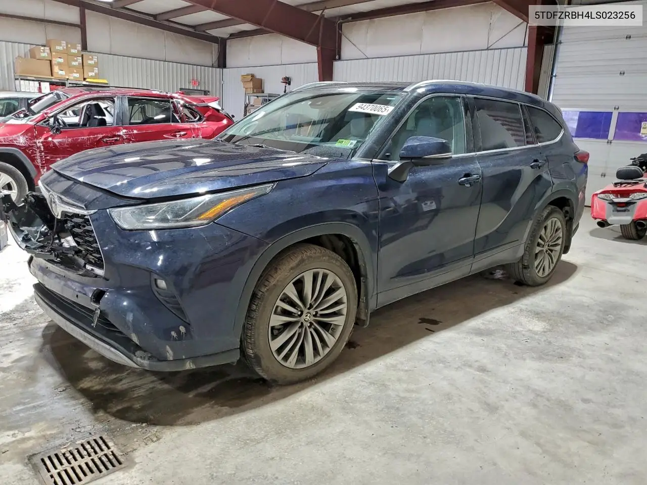 5TDFZRBH4LS023256 2020 Toyota Highlander Platinum
