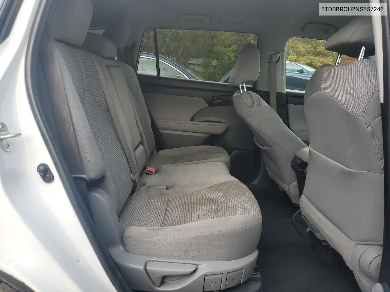 5TDBBRCH2NS557246 2022 Toyota Highlander Hybrid Le