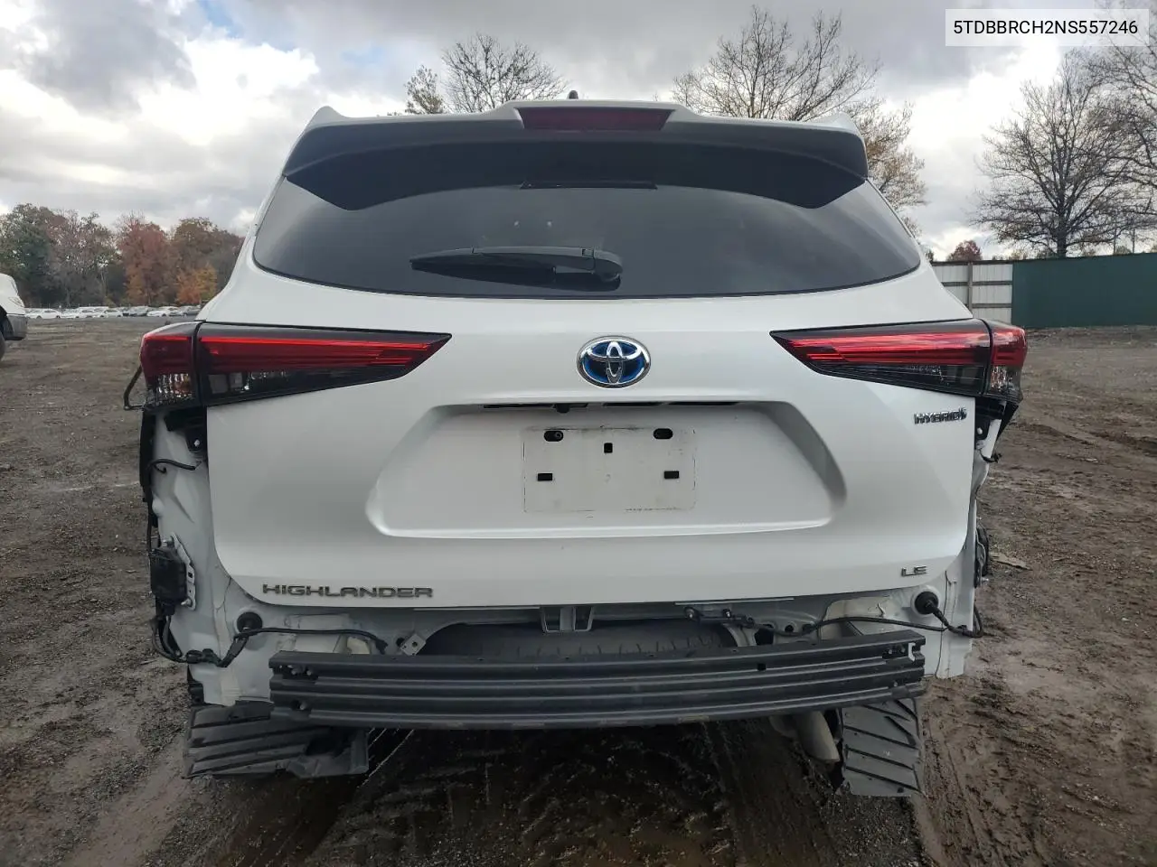 5TDBBRCH2NS557246 2022 Toyota Highlander Hybrid Le