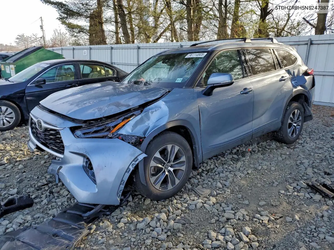 5TDHZRBH5NS247387 2022 Toyota Highlander Xle