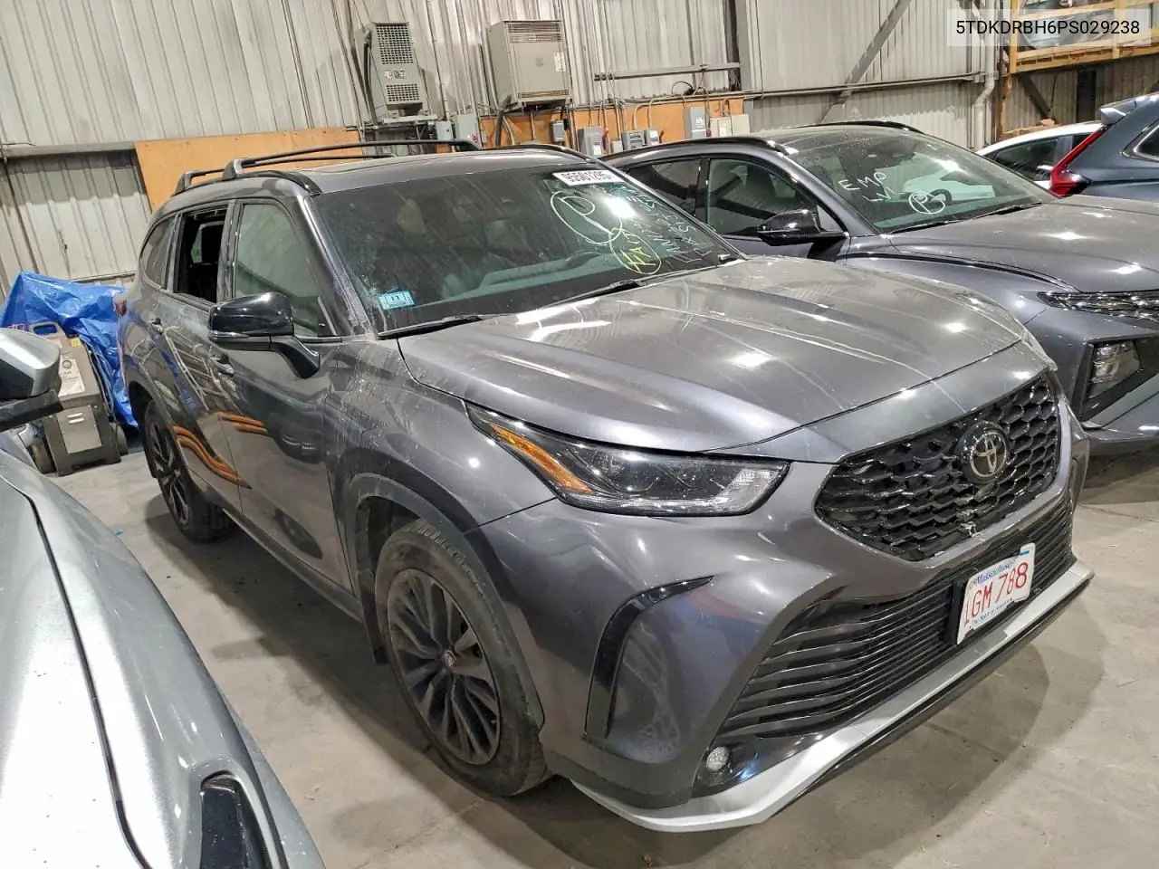 5TDKDRBH6PS029238 2023 Toyota Highlander