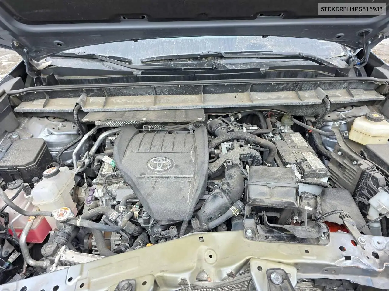 5TDKDRBH4PS516938 2023 Toyota Highlander L