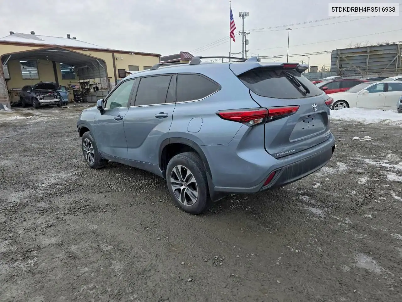 5TDKDRBH4PS516938 2023 Toyota Highlander L