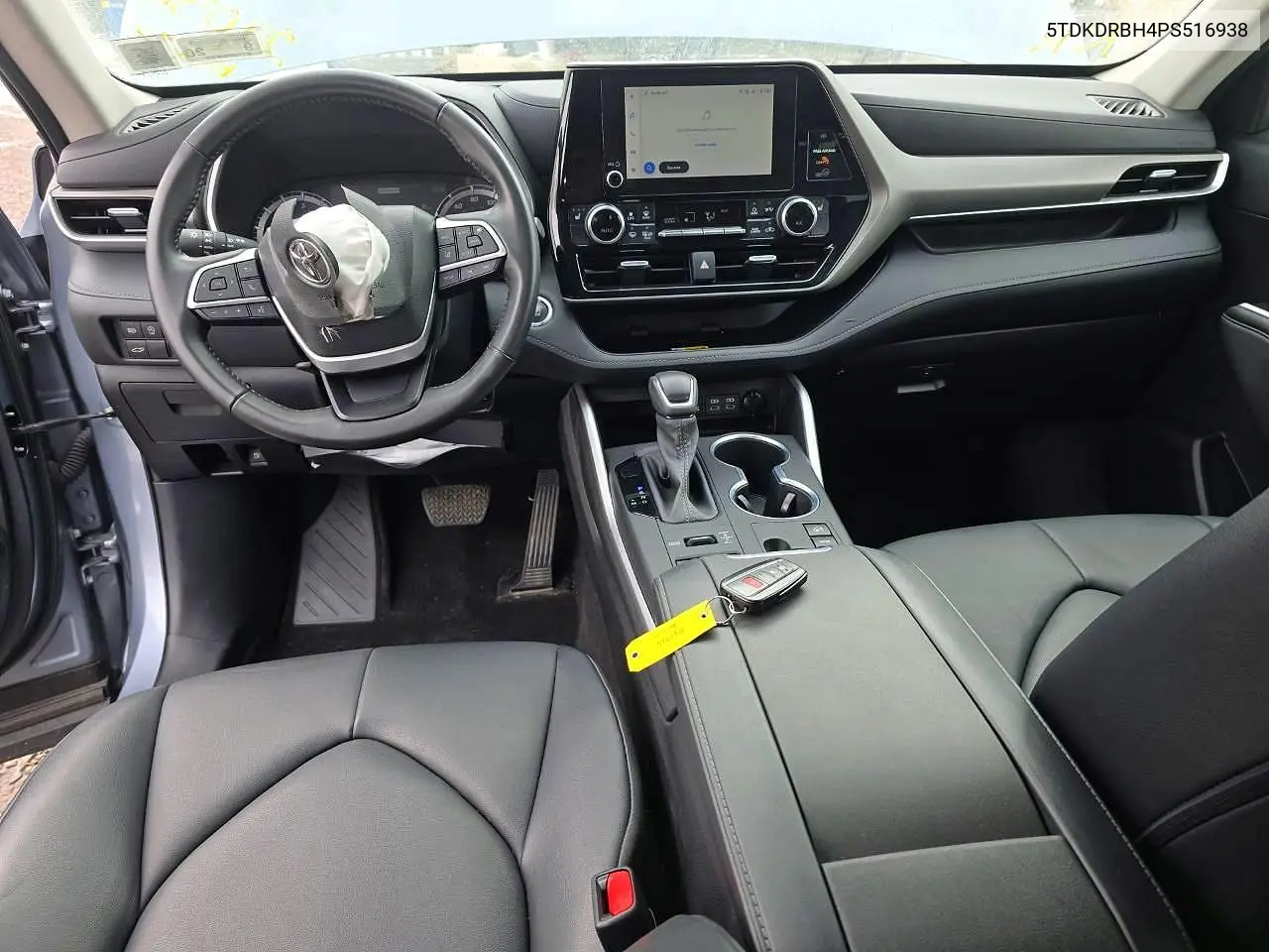 5TDKDRBH4PS516938 2023 Toyota Highlander L