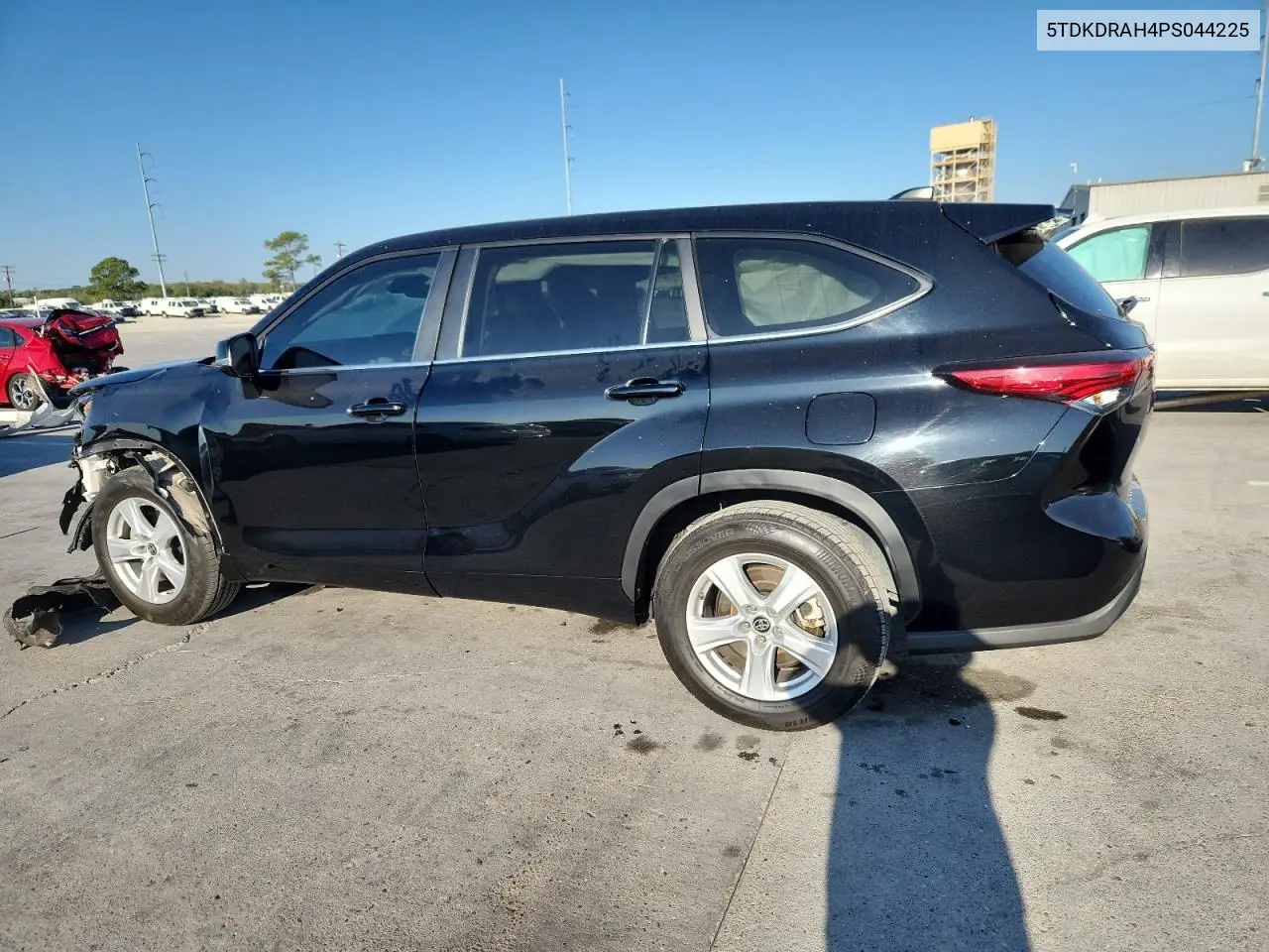 5TDKDRAH4PS044225 2023 Toyota Highlander L