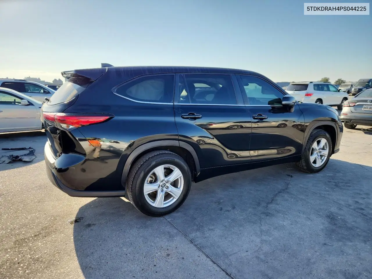 5TDKDRAH4PS044225 2023 Toyota Highlander L