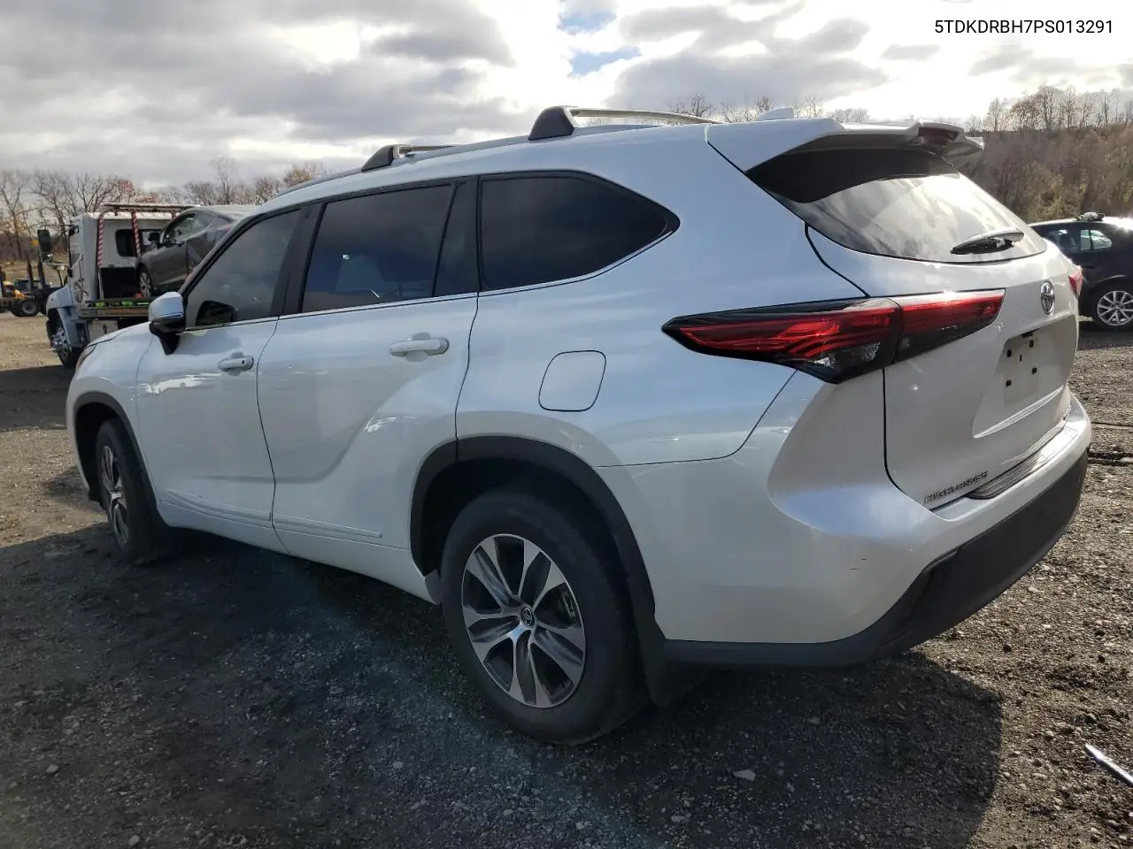 5TDKDRBH7PS013291 2023 Toyota Highlander L