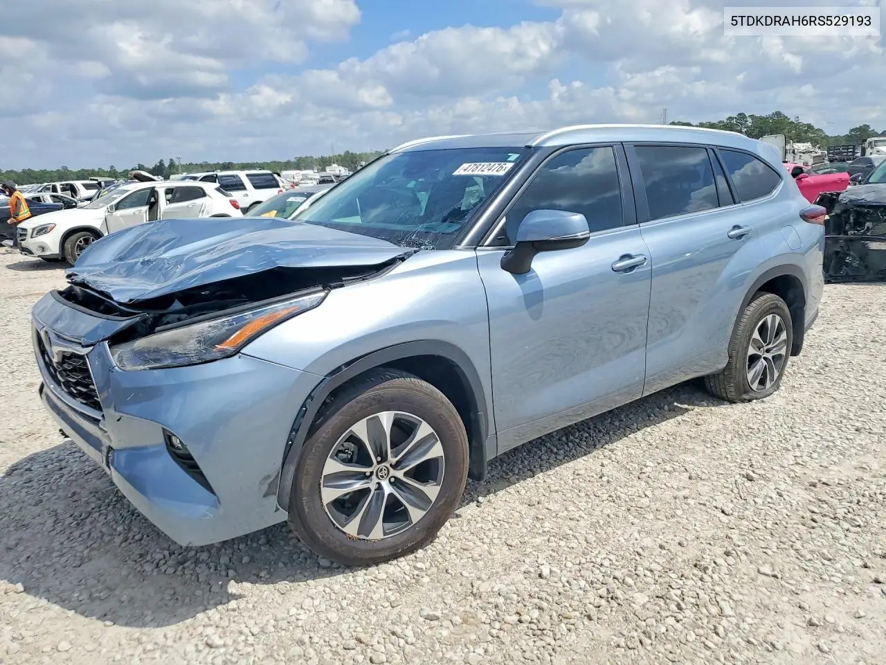 5TDKDRAH6RS529193 2024 Toyota Highlander Xle