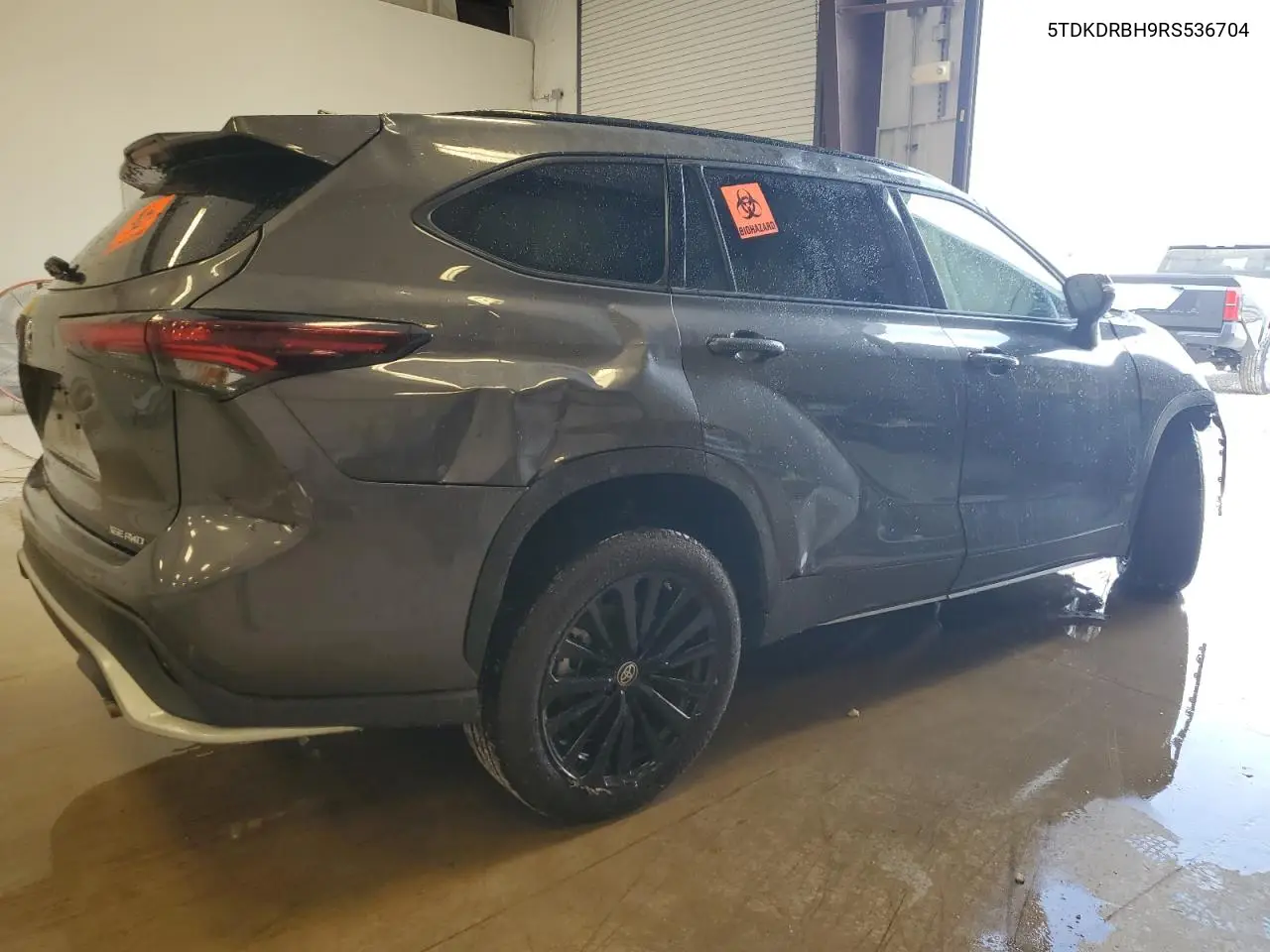 5TDKDRBH9RS536704 2024 Toyota Highlander Le