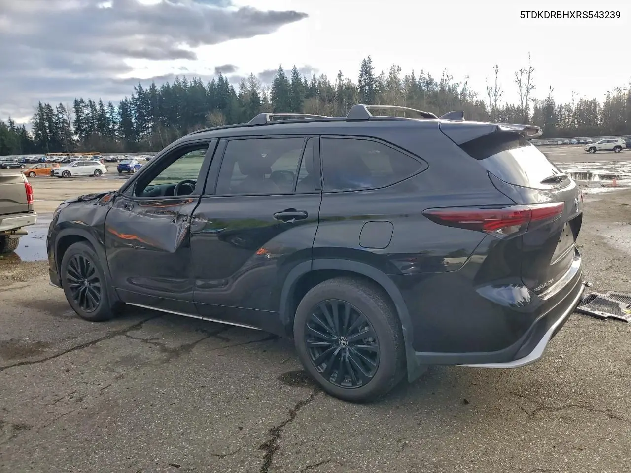 5TDKDRBHXRS543239 2024 Toyota Highlander Le
