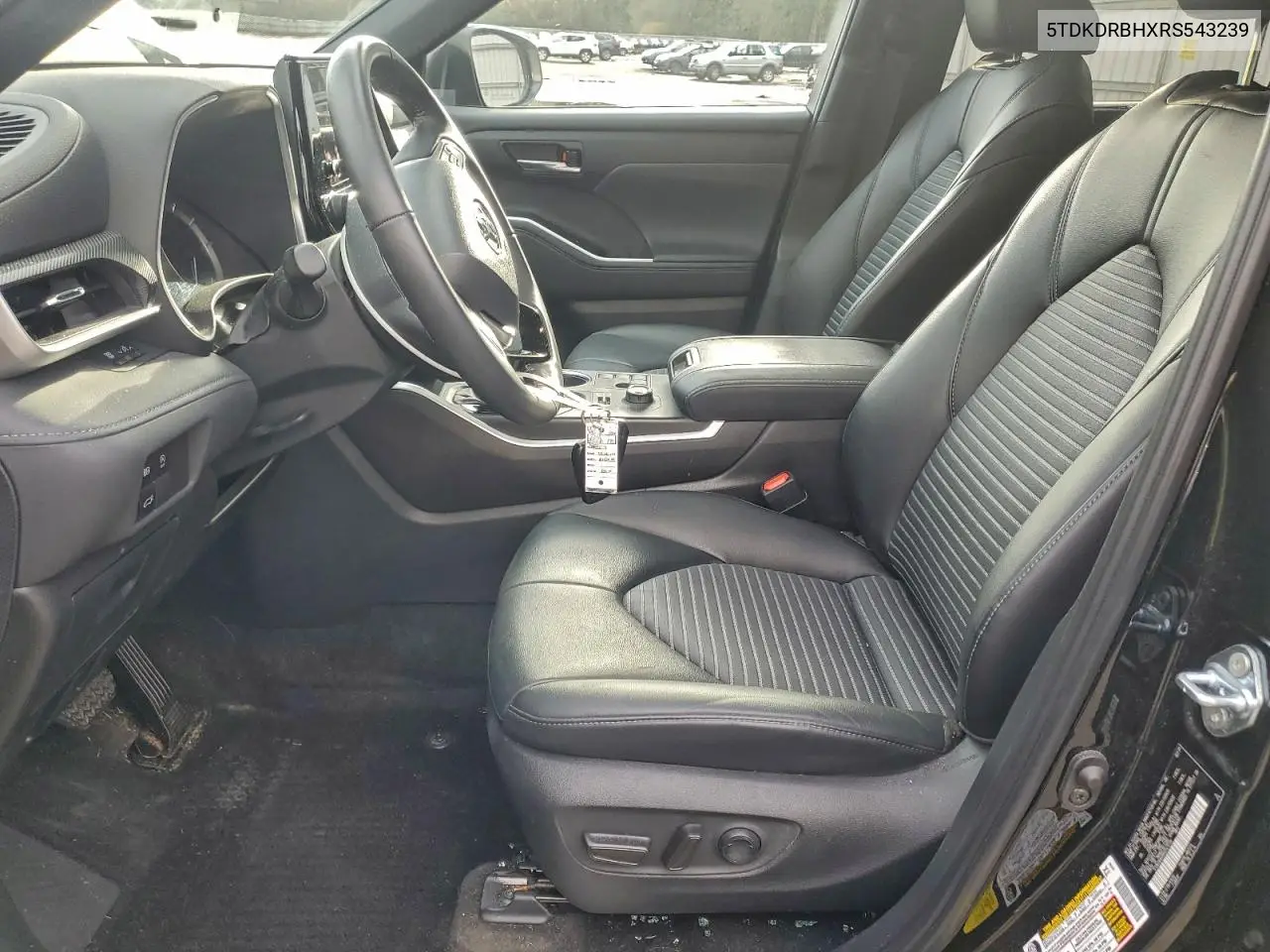 5TDKDRBHXRS543239 2024 Toyota Highlander Le