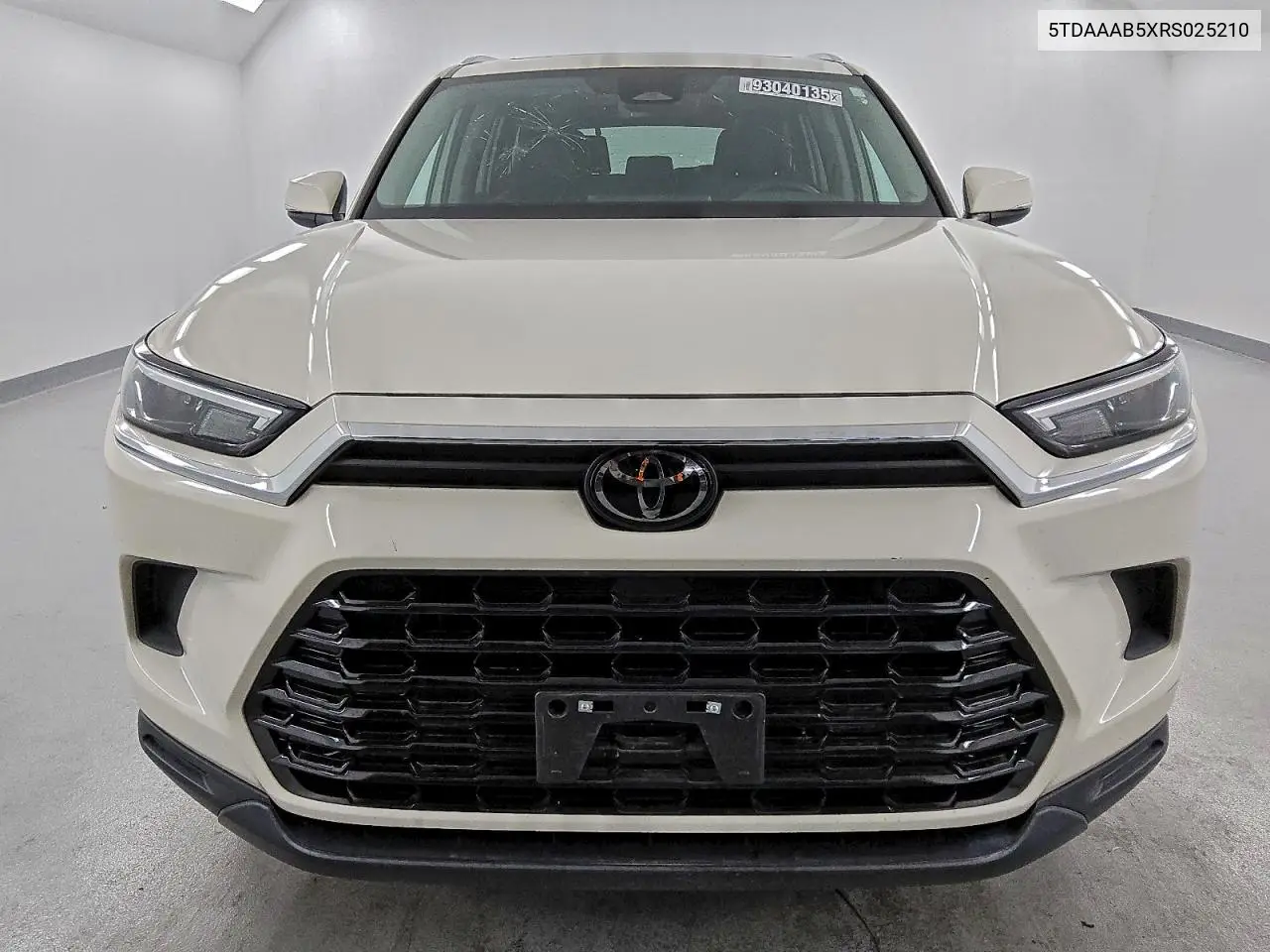 5TDAAAB5XRS025210 2024 Toyota Grand Highlander Xle