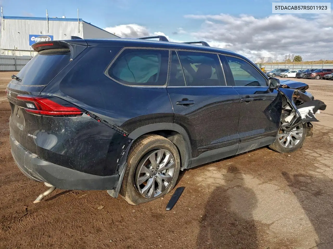 5TDACAB57RS011923 2024 Toyota Grand Highlander Xle