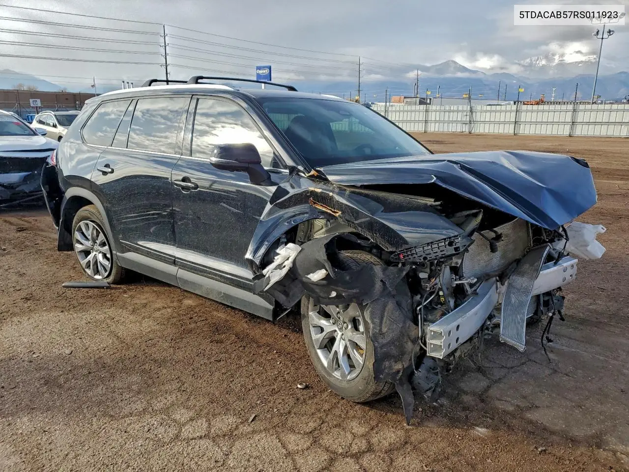 5TDACAB57RS011923 2024 Toyota Grand Highlander Xle
