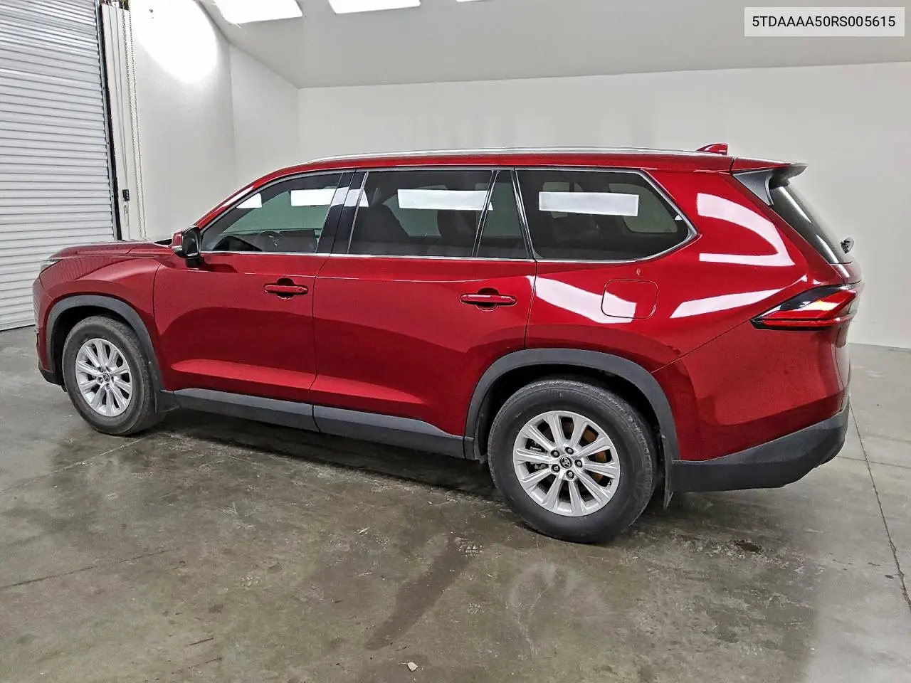 5TDAAAA50RS005615 2024 Toyota Grand Highlander Xle