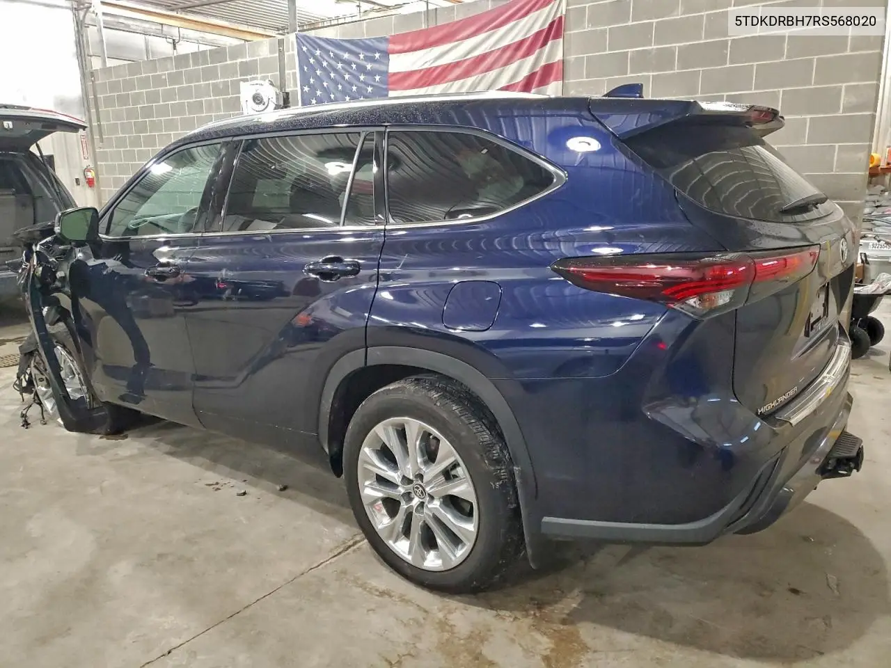 5TDKDRBH7RS568020 2024 Toyota Highlander Le
