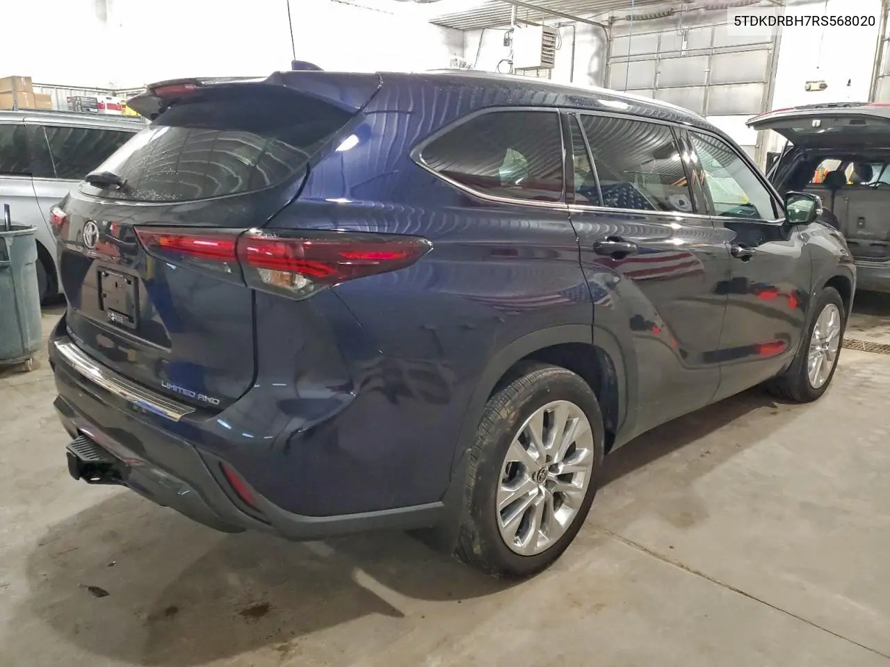 5TDKDRBH7RS568020 2024 Toyota Highlander Le