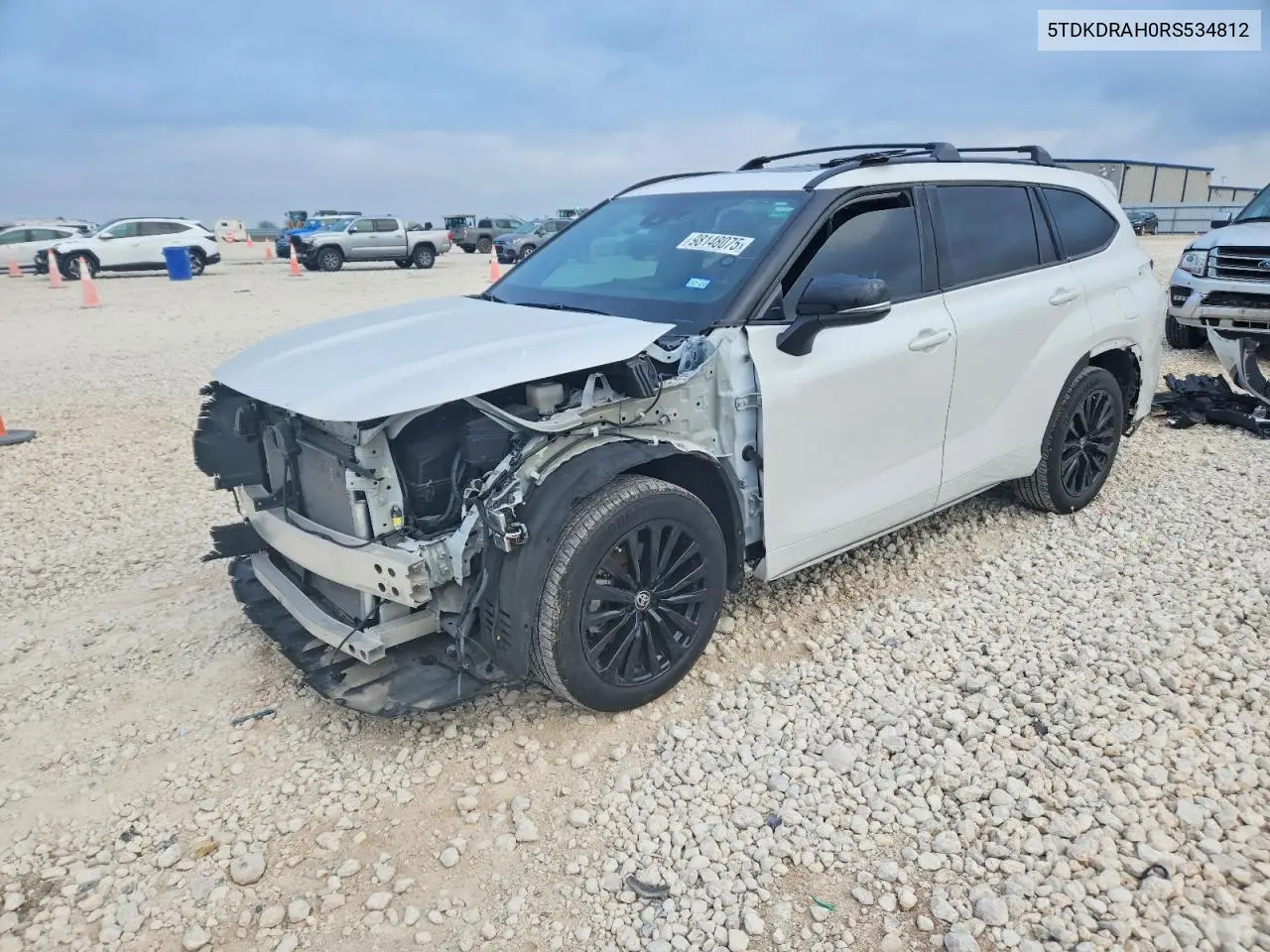 5TDKDRAH0RS534812 2024 Toyota Highlander Le