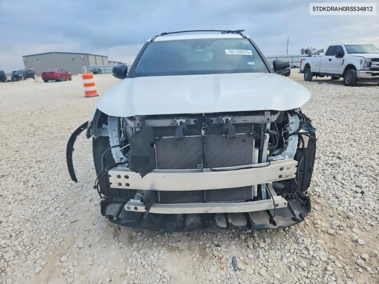 5TDKDRAH0RS534812 2024 Toyota Highlander Le
