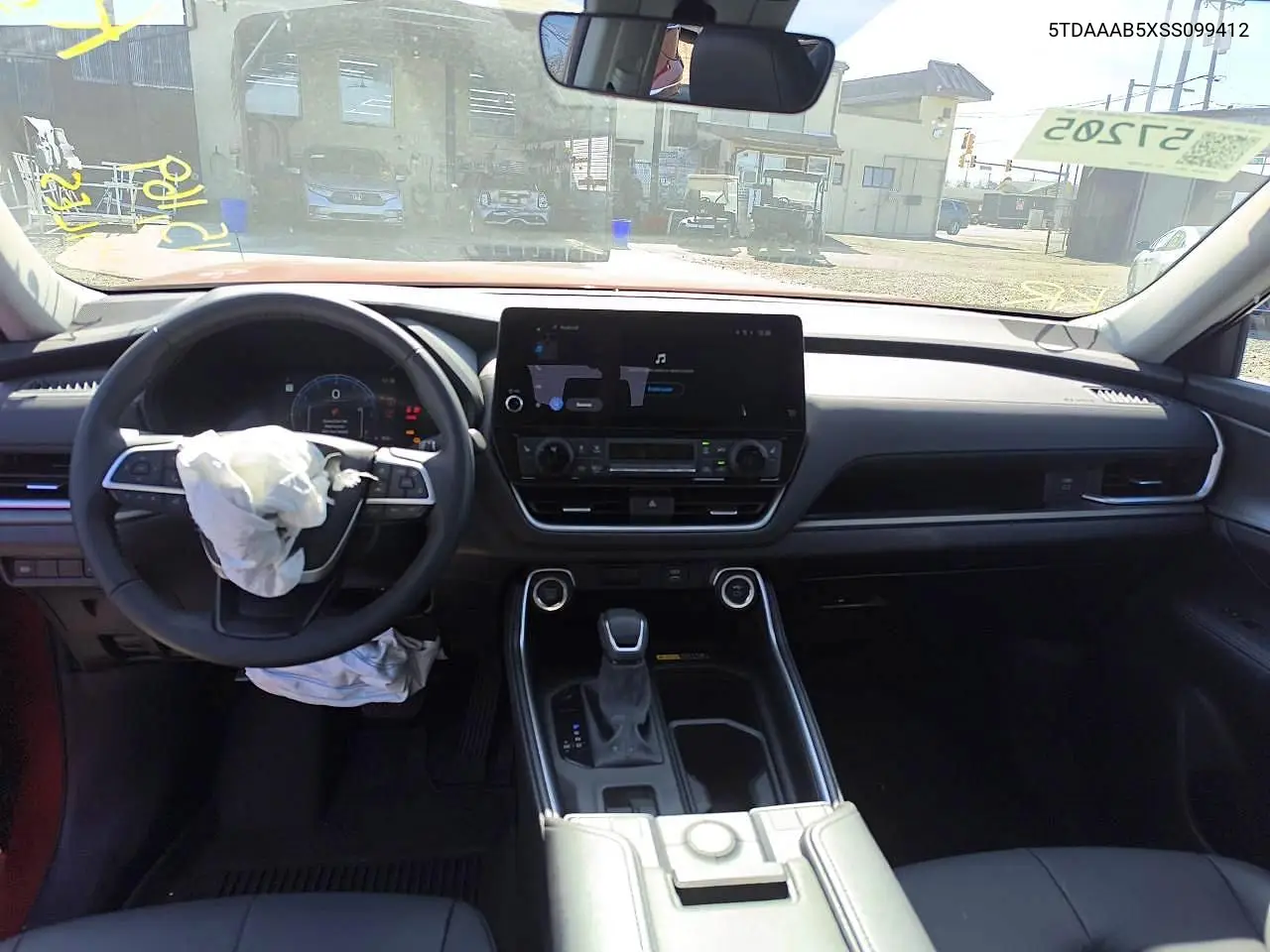 5TDAAAB5XSS099412 2025 Toyota Grand Highlander Xle
