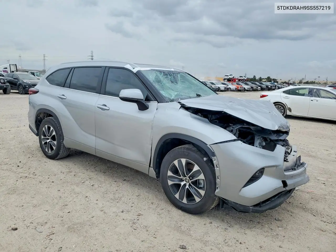 5TDKDRAH9SS557219 2025 Toyota Highlander Le