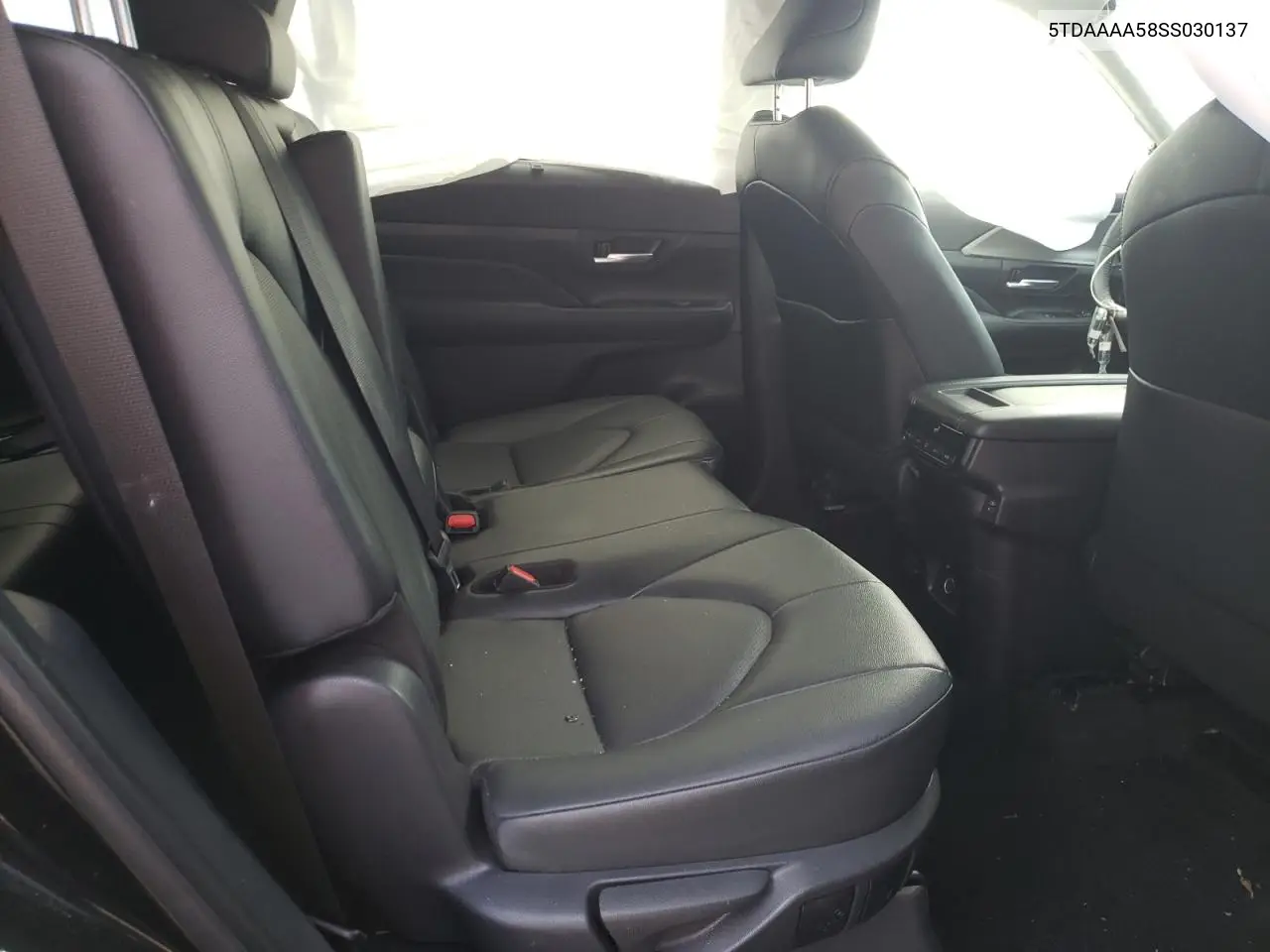 5TDAAAA58SS030137 2025 Toyota Grand Highlander Le