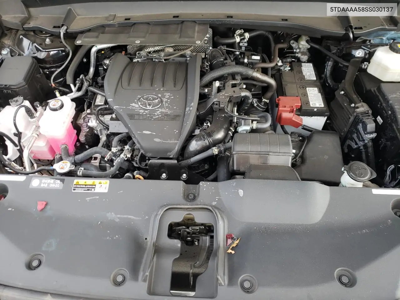 5TDAAAA58SS030137 2025 Toyota Grand Highlander Le