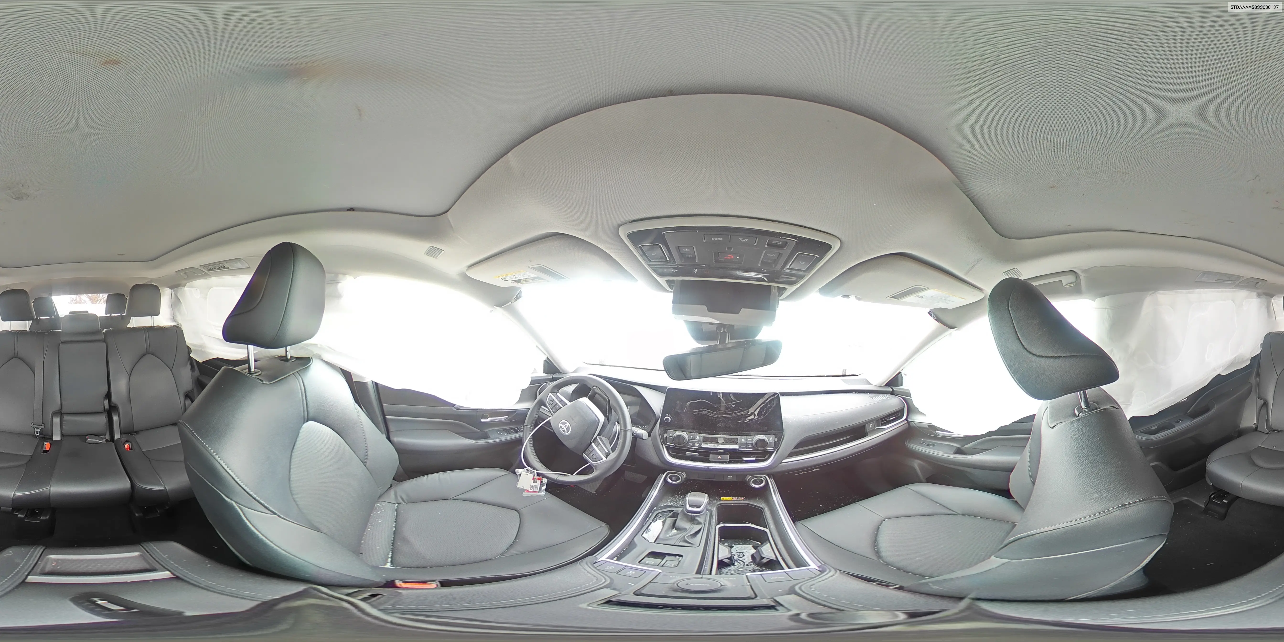 5TDAAAA58SS030137 2025 Toyota Grand Highlander Le