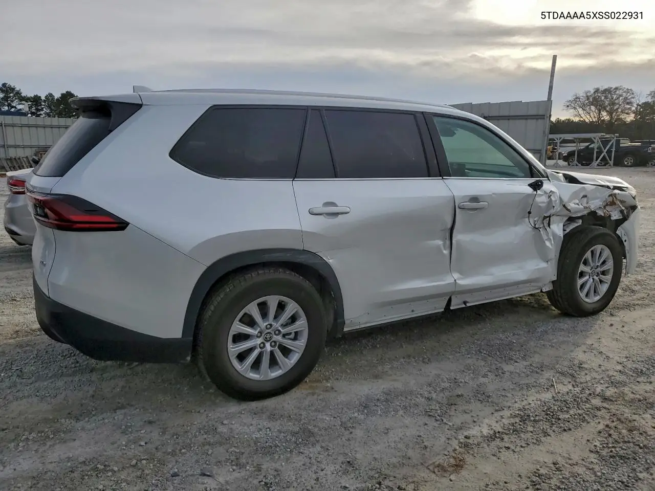 5TDAAAA5XSS022931 2025 Toyota Grand Highlander Le