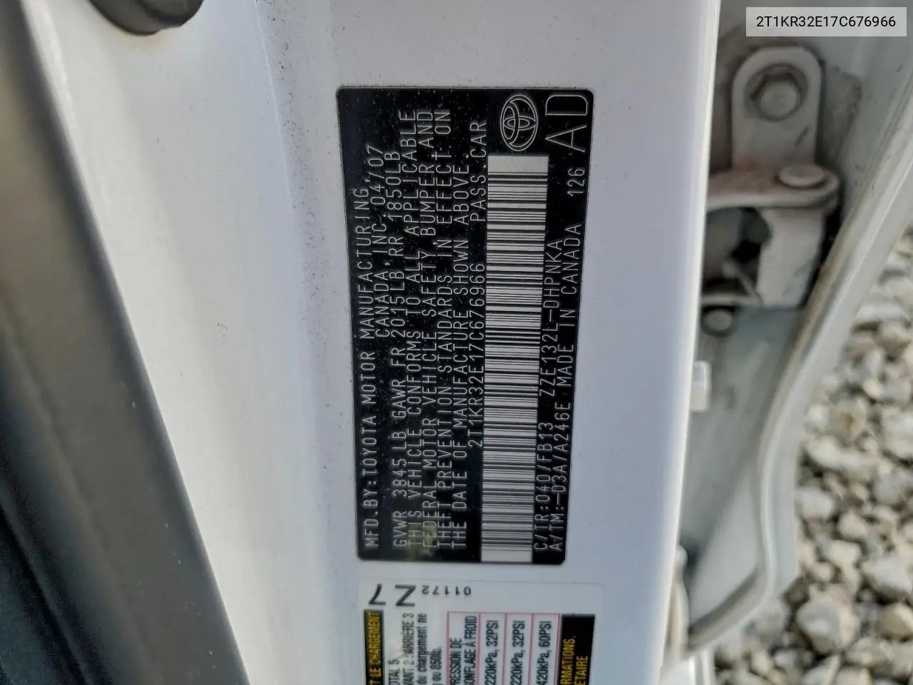 2T1KR32E17C676966 2007 Toyota Corolla Matrix Xr