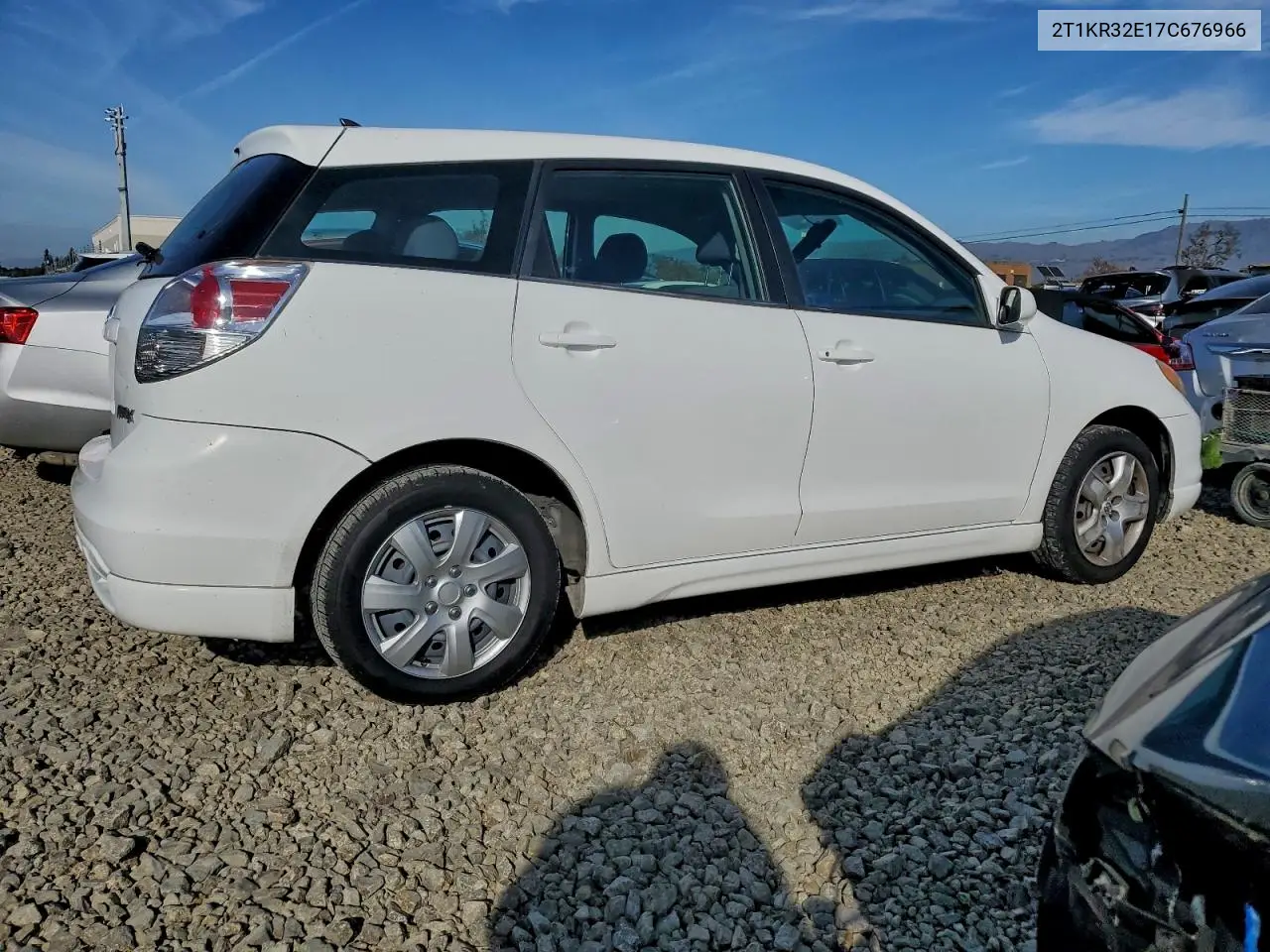 2T1KR32E17C676966 2007 Toyota Corolla Matrix Xr